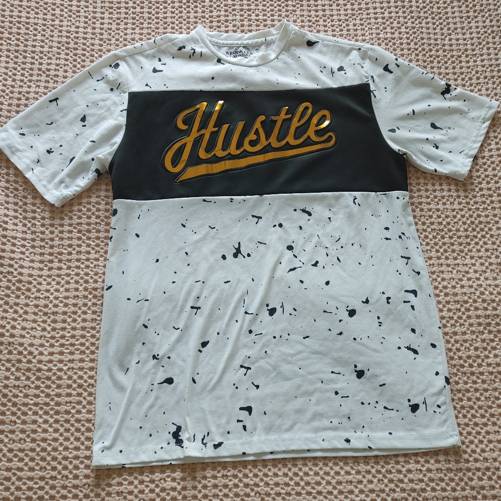 Pre owned t shirt size m